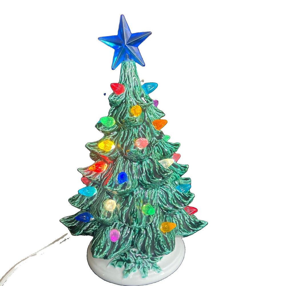 VTG 1977 Nowell's Mold 10” Lighted Ceramic Christmas Tree Holly Base Blue Star